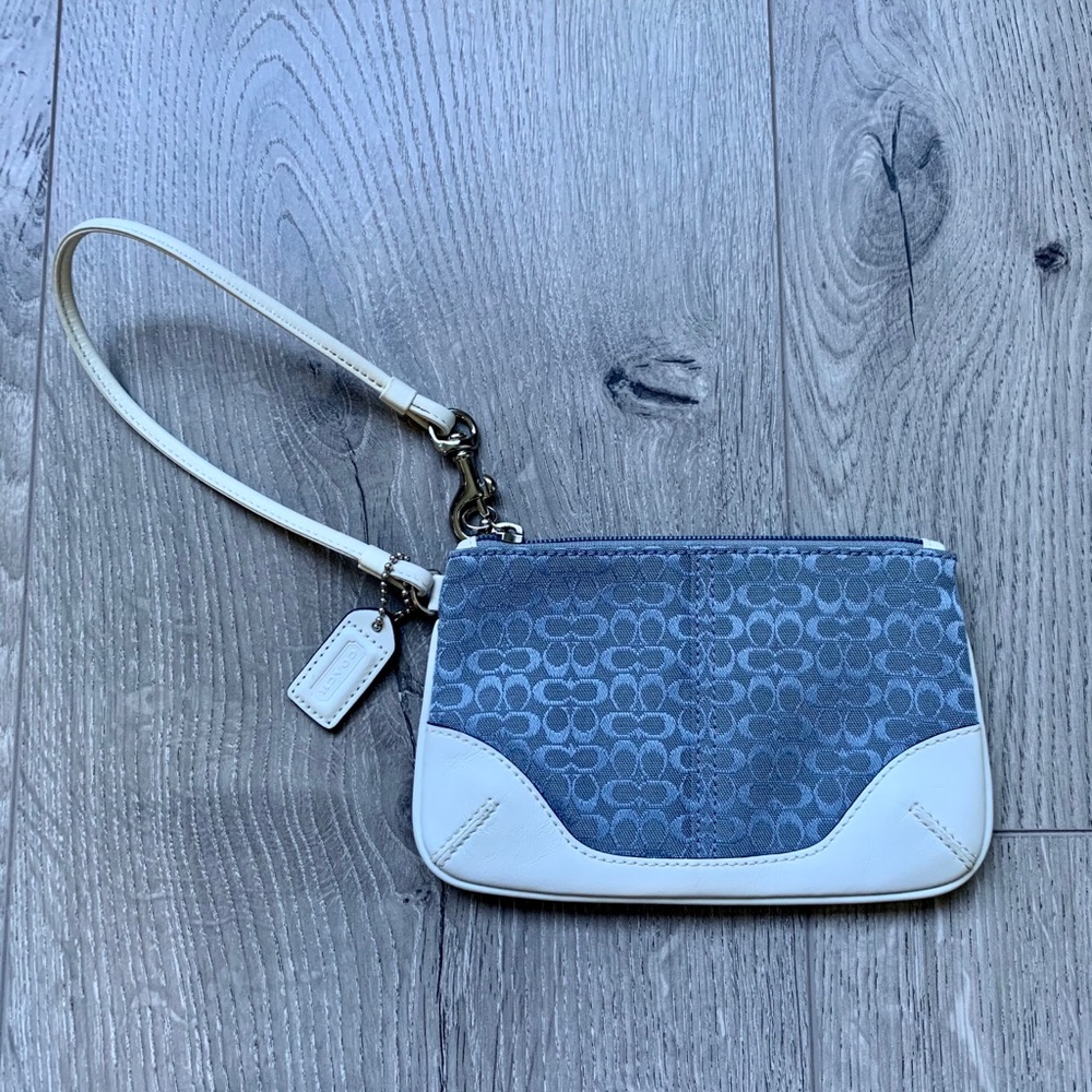 Coach Corner Zip Wristlet